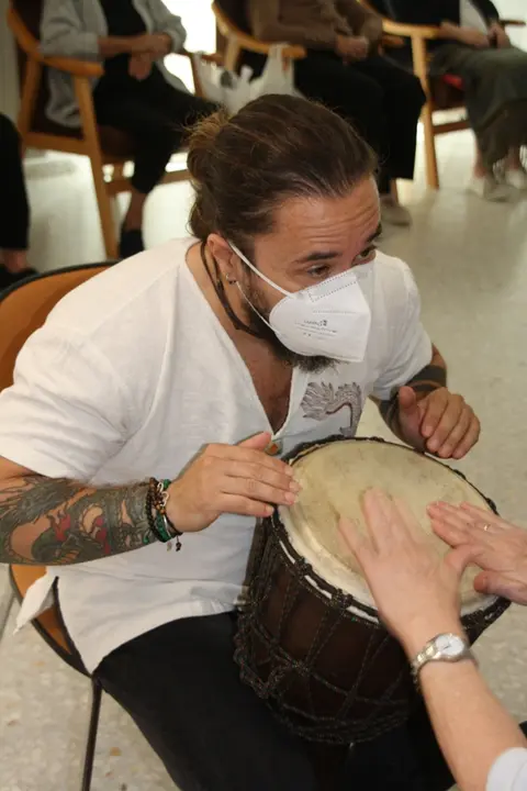 Taller de Musicoterapia 05-10-22 (15)
