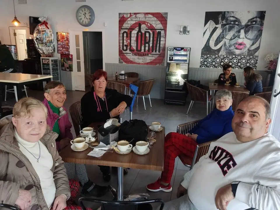 VISITAS FAMILIARES (6)