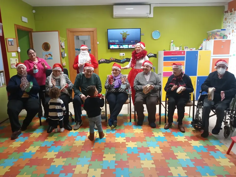 Visita al CEI Coraz&oacute;n de Jes&uacute;s (5)