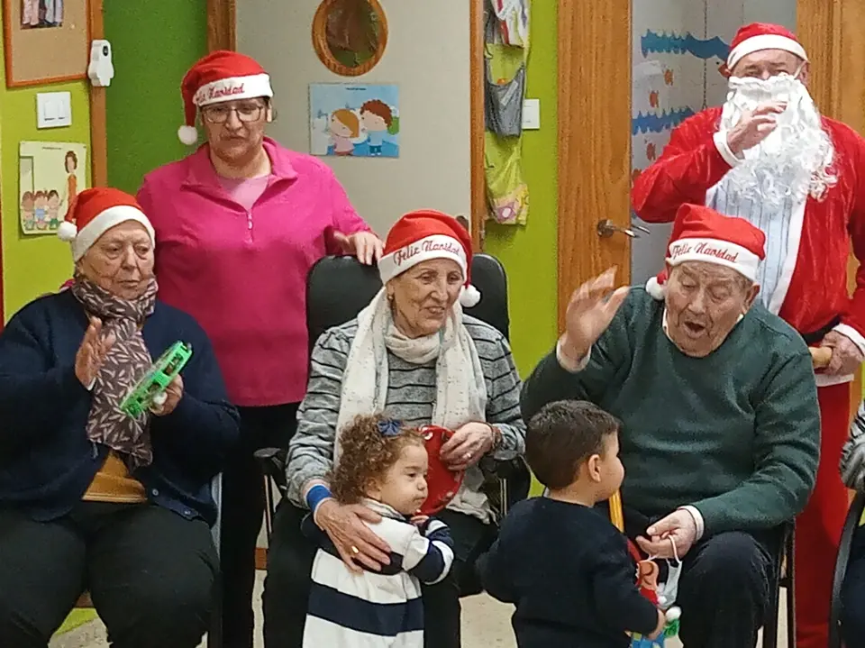 Visita al CEI Coraz&oacute;n de Jes&uacute;s (10)