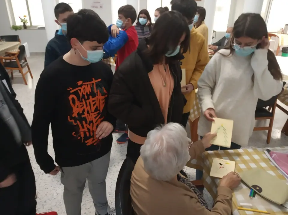 Visita del IES Enrique D&iacute;ez Canedo por Navidad (3)