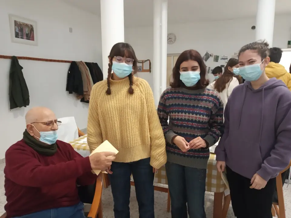 Visita del IES Enrique D&iacute;ez Canedo por Navidad (5)