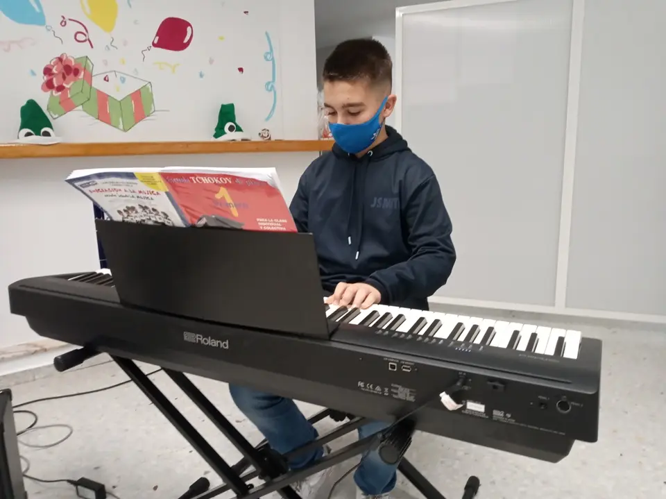 Escuela de M&uacute;sica en el CD Puebla de la Calzada (3)