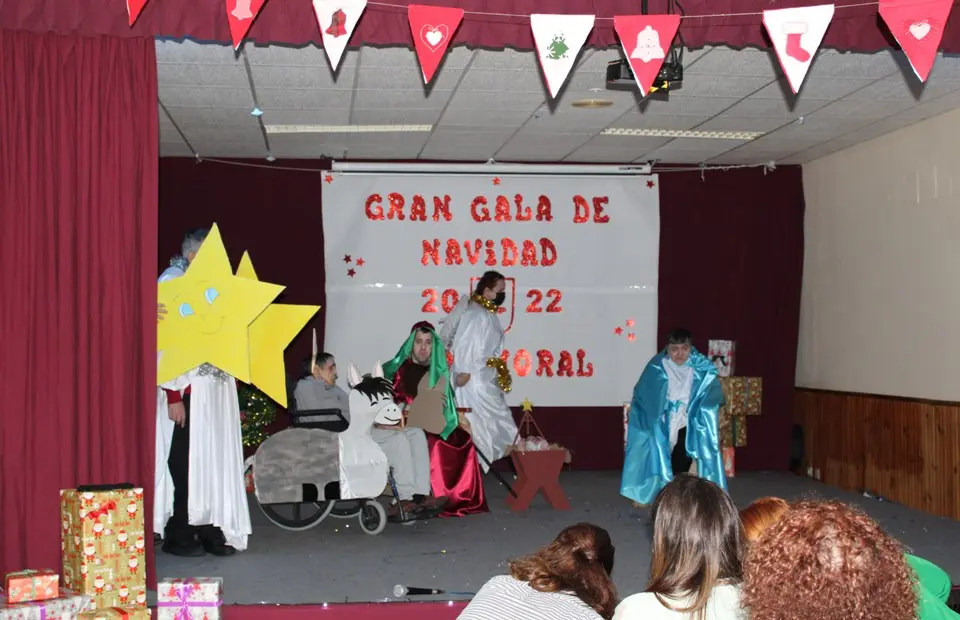 Gala de Navidad 22 Nu&ntilde;omoral (7)