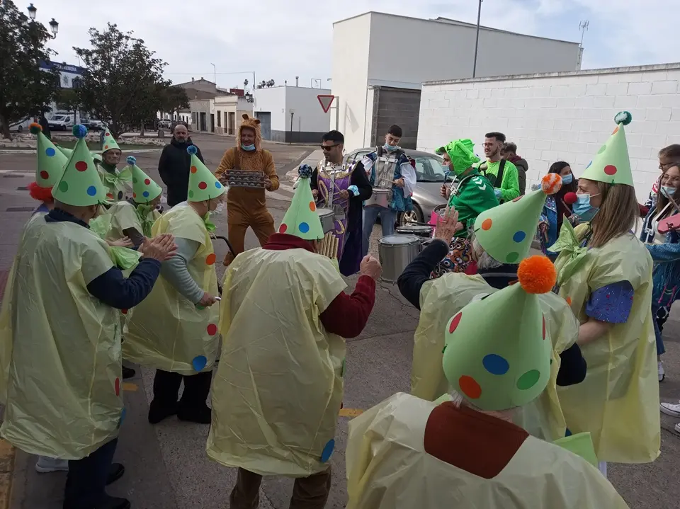 Comparsa en el CD Puebla de la Calzada (4)