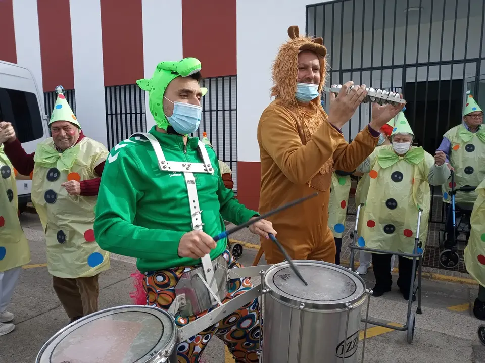 Comparsa en el CD Puebla de la Calzada (8)