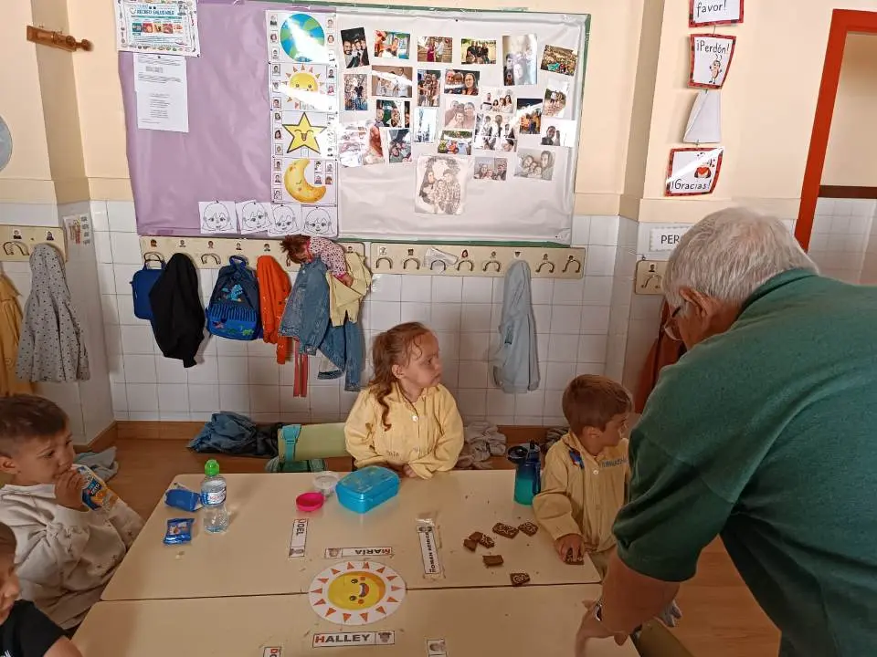 Visita al CEIP Montero de Espinosa (4)