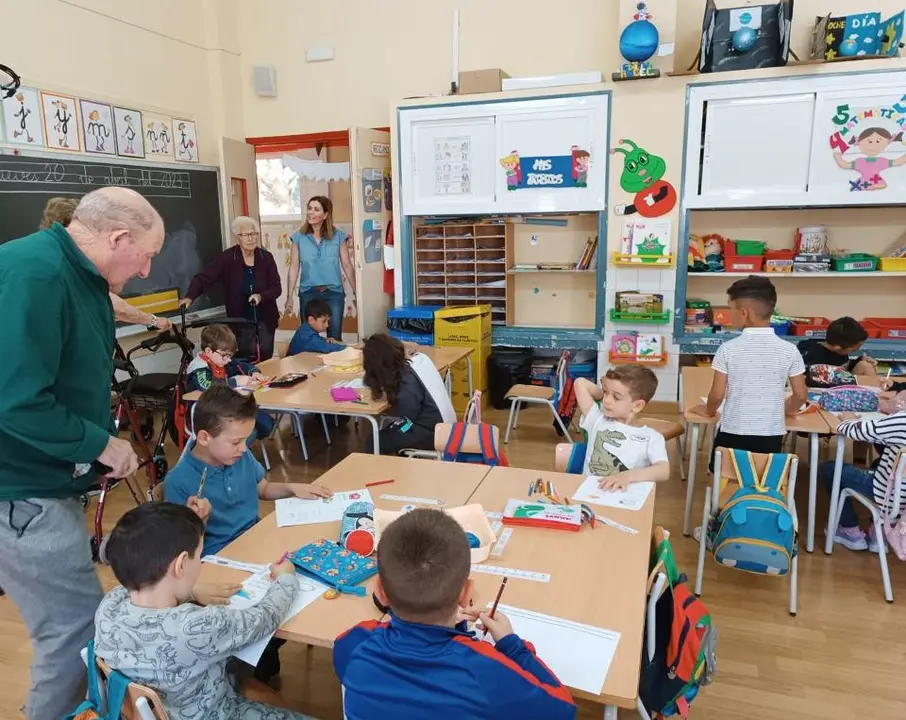 Visita al CEIP Montero de Espinosa (21)