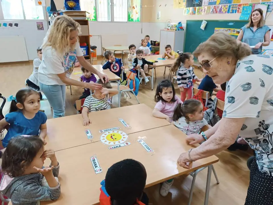 Visita al CEIP Montero de Espinosa (26)