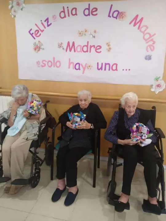 D&iacute;a de la madre en el CD Burguillos del Cerro (1)