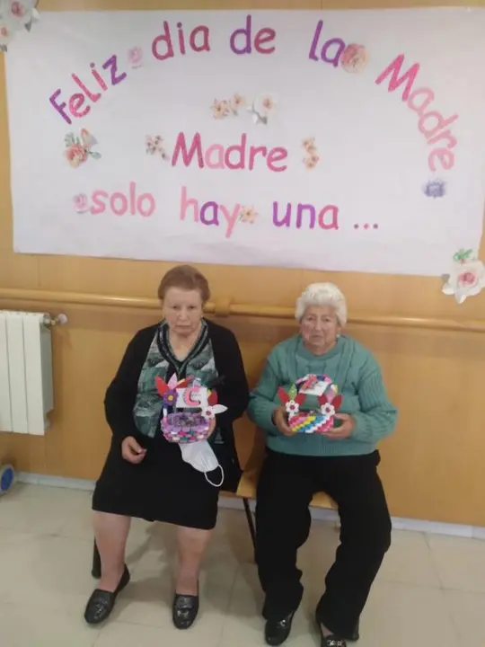 D&iacute;a de la madre en el CD Burguillos del Cerro (7)