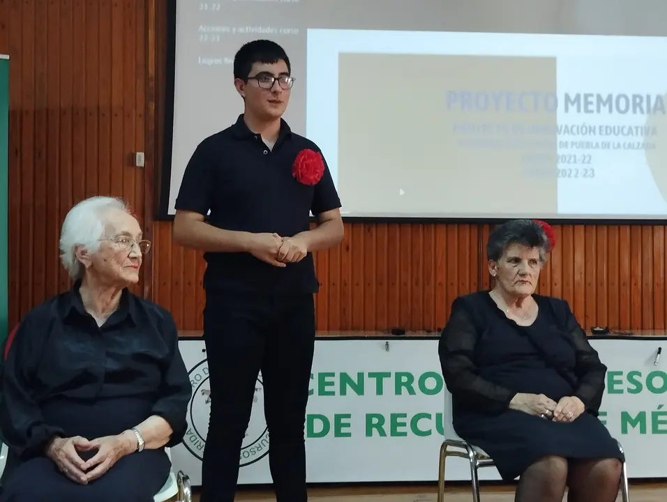 CD Puebla de la Calzada en M&eacute;rida (17)