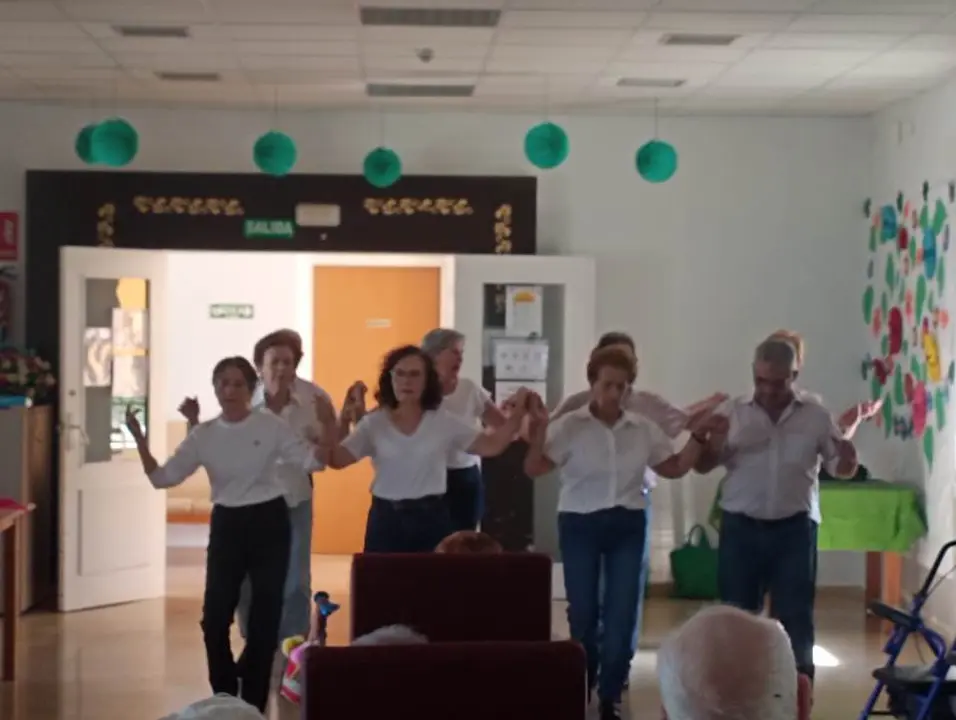 Visita de Los Santitos a la RM Torrecilla de los &Aacute;ngeles (7)