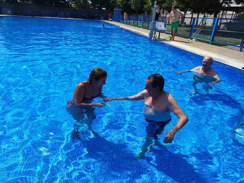 D&iacute;a de piscina en Lob&oacute;n (19)