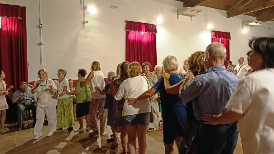 D&iacute;a de los Abuelos en RM Peraleda de la Mata (4)
