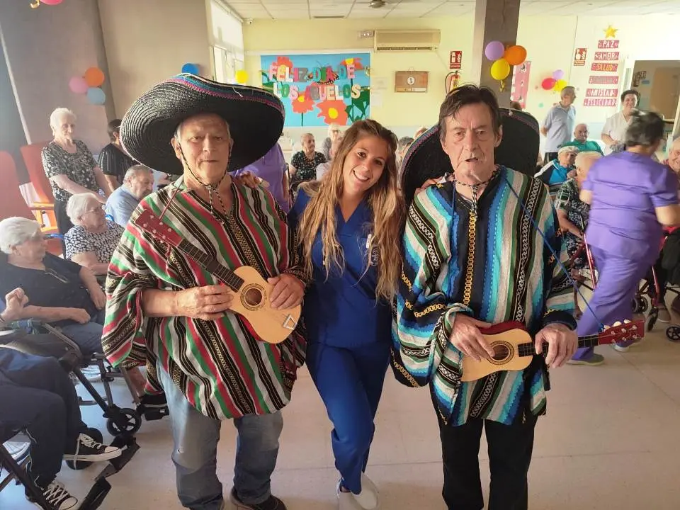 D&iacute;a de los Abuelos en RM Madrigal (8)