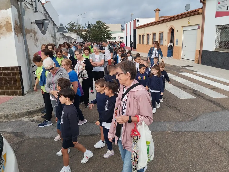 Marcha Intergeneracional por el Alzheimer  (9)