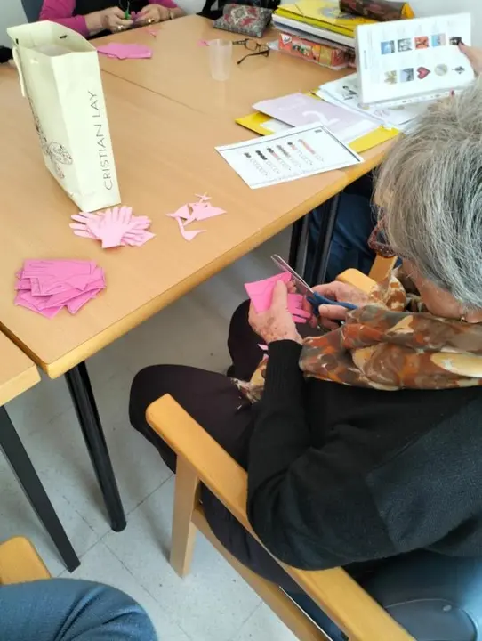 Conmemoraci&oacute;n C&aacute;ncer de Mama en CD Burguillos del Cerro (8)