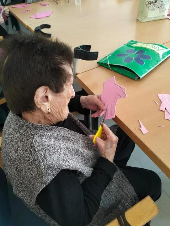 Conmemoraci&oacute;n C&aacute;ncer de Mama en CD Burguillos del Cerro (9)