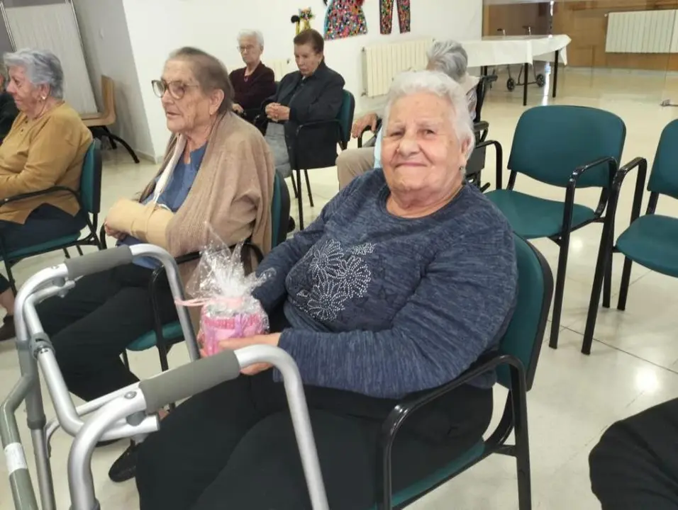 Conmemoraci&oacute;n C&aacute;ncer de Mama en CD Burguillos del Cerro (24)