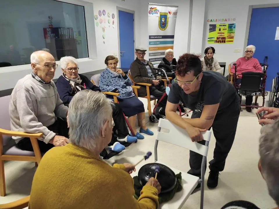 Musicoterapia en RM Siete Villas (43)