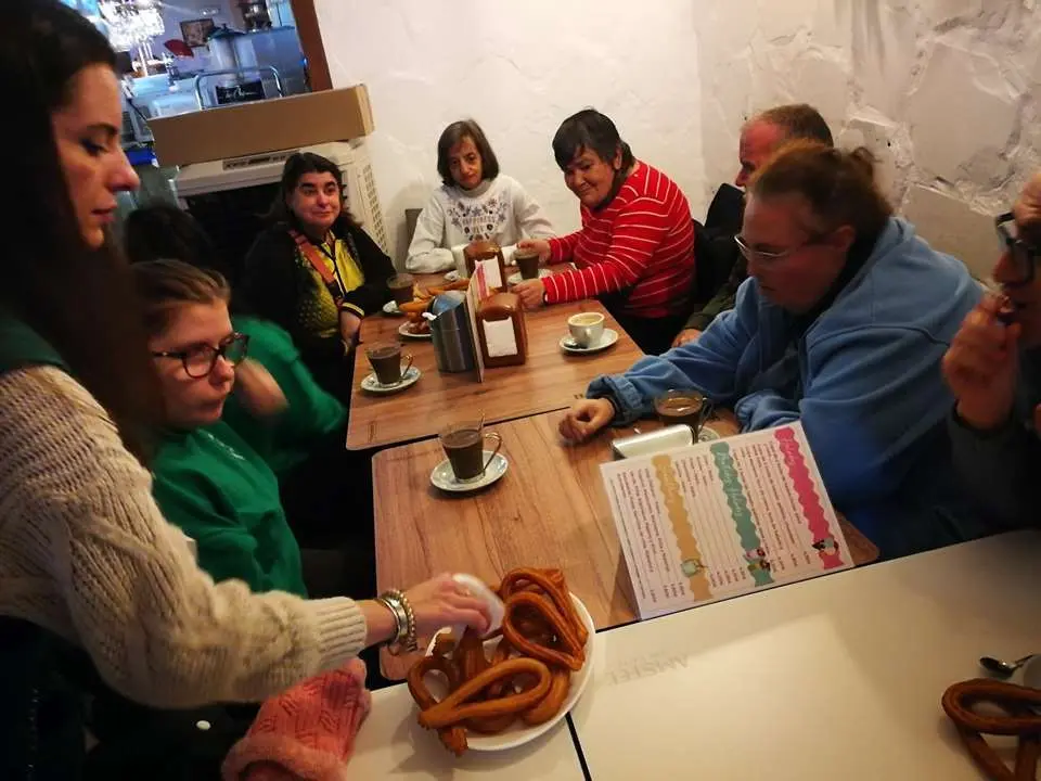 Tarde de churros en Coria (9)