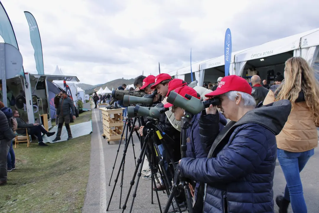 El CRF Nu&ntilde;omoral visita la FIO 2024 (1)
