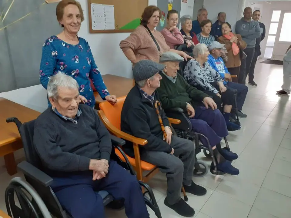 Tarde de bailes en RM Cabezuela del Valle (8)