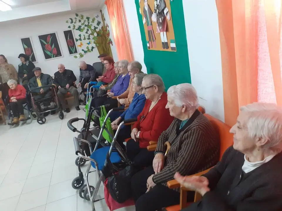 Tarde de bailes en RM Cabezuela del Valle (12)