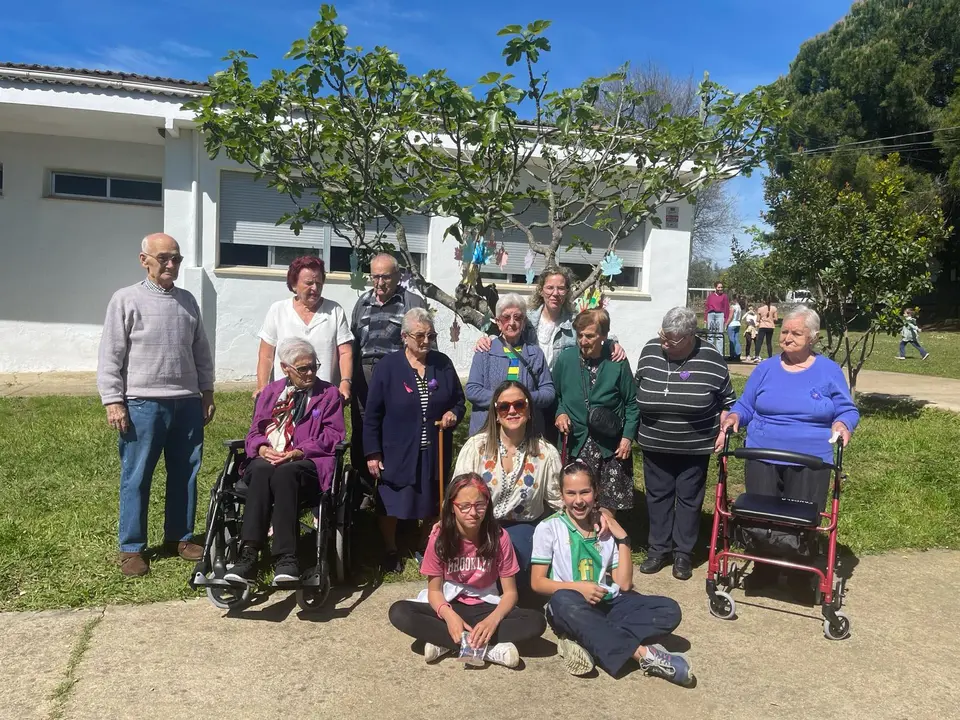 La RM Siete Villas participa en el Programa Mu&eacute;vete (7)