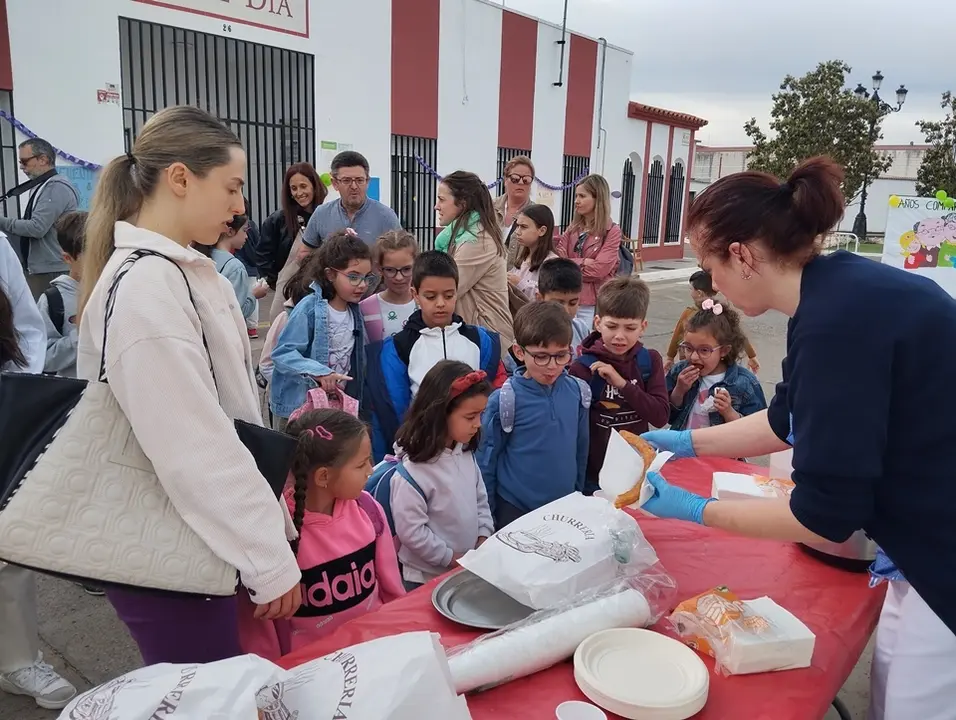 El CD Puebla de la Calzada recibe la visita del Colegio Torre &Aacute;guila (10)
