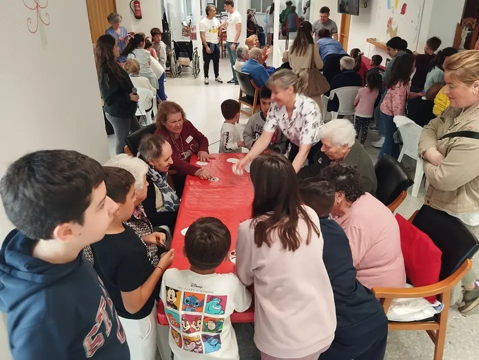 El CD Puebla de la Calzada recibe la visita del Colegio Torre &Aacute;guila (18)
