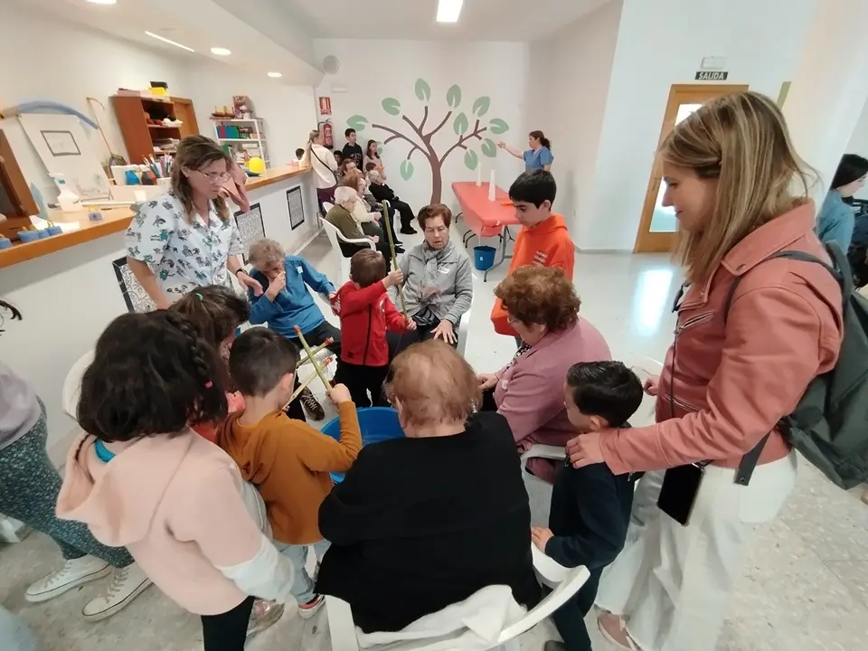 El CD Puebla de la Calzada recibe la visita del Colegio Torre &Aacute;guila (34)