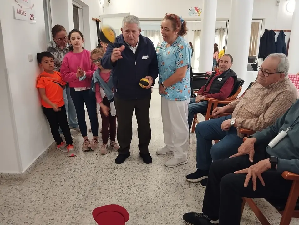 El CD Puebla de la Calzada recibe la visita del Colegio Torre &Aacute;guila (42)