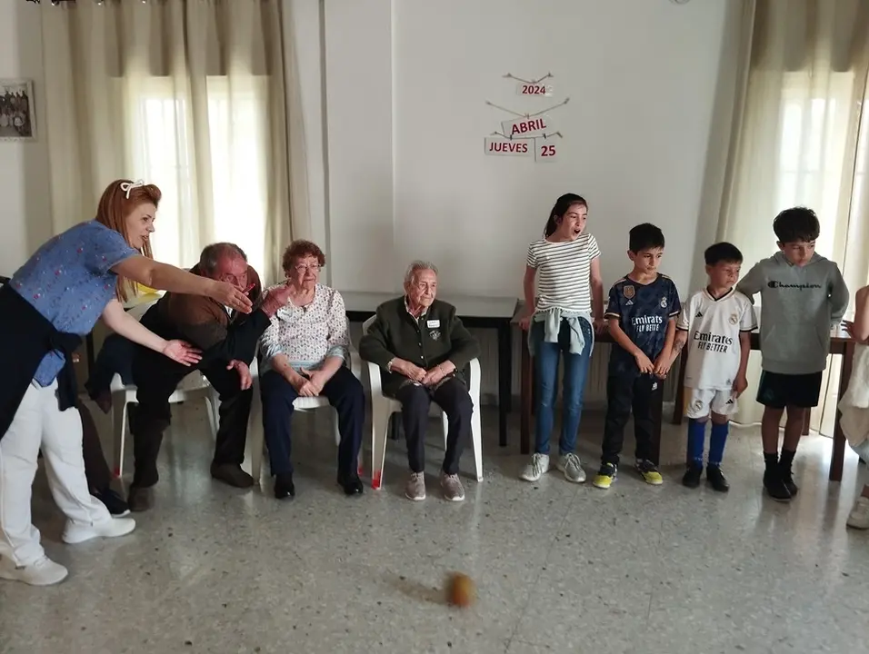 El CD Puebla de la Calzada recibe la visita del Colegio Torre &Aacute;guila (45)
