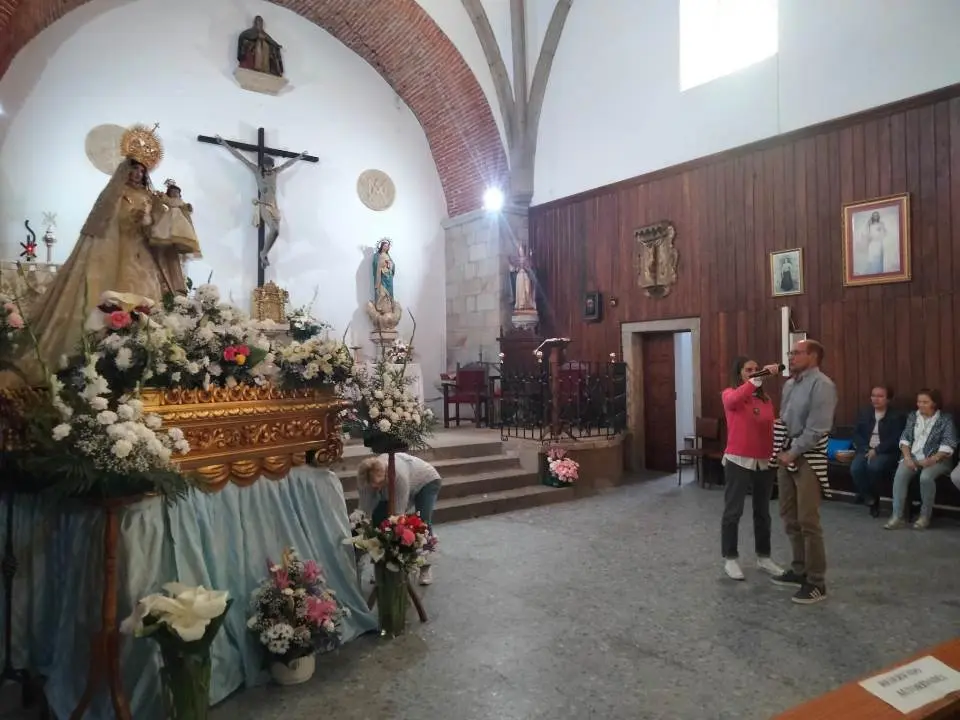 Ofrenda del COM a la Virgen de la Vega (4)