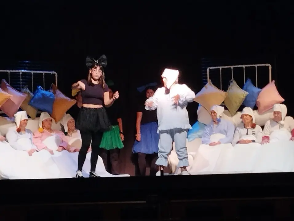 Teatro Intergeneracional en Puebla de la Calzada (13)