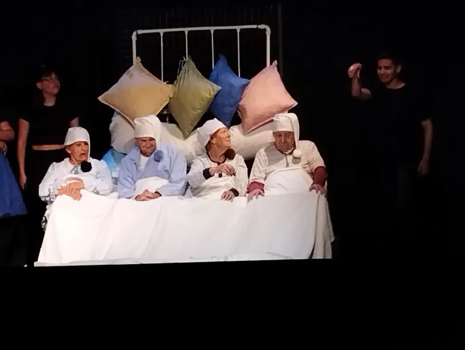 Teatro Intergeneracional en Puebla de la Calzada (16)