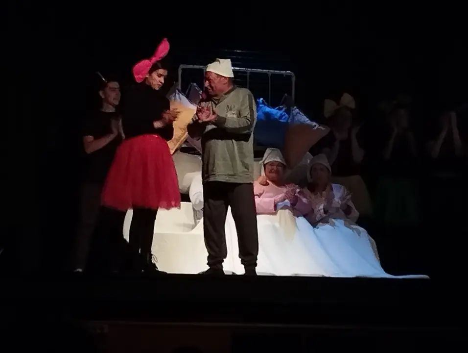 Teatro Intergeneracional en Puebla de la Calzada (24)