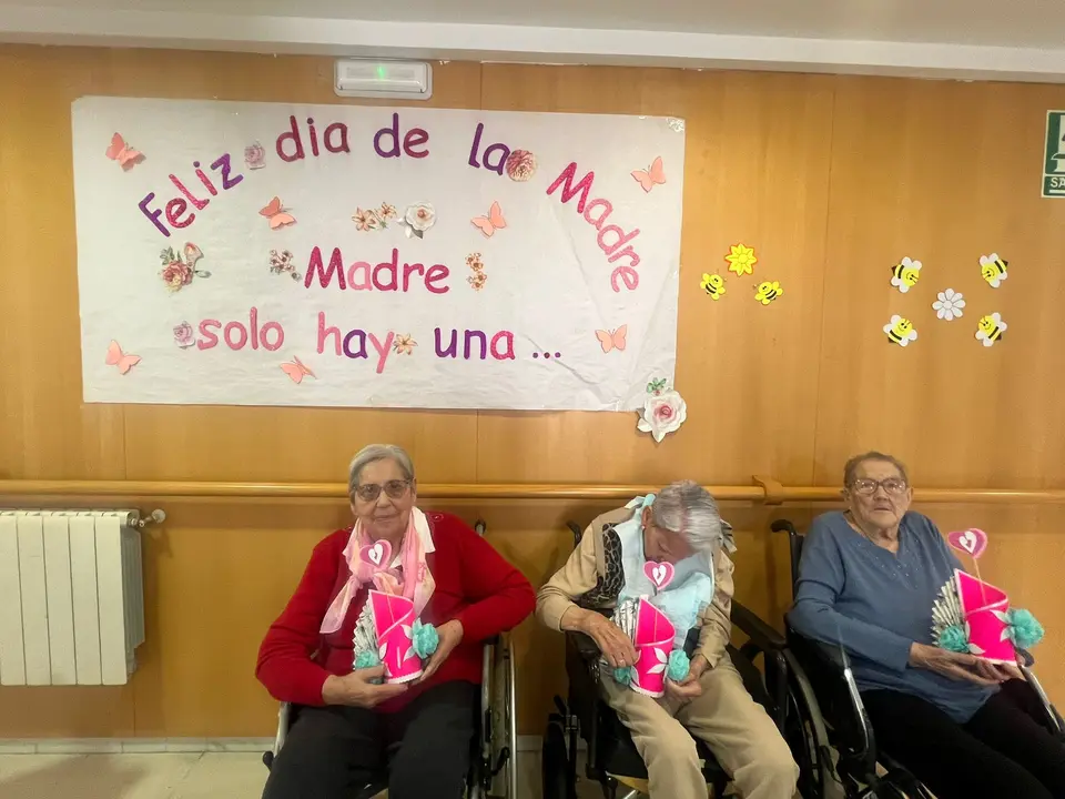 D&iacute;a de la Madre en el CD Burguillos del Cerro (6)