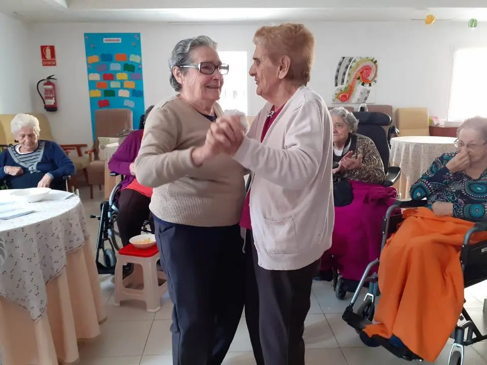 Mensavisi&oacute;n en RM Cabezuela del Valle (11)