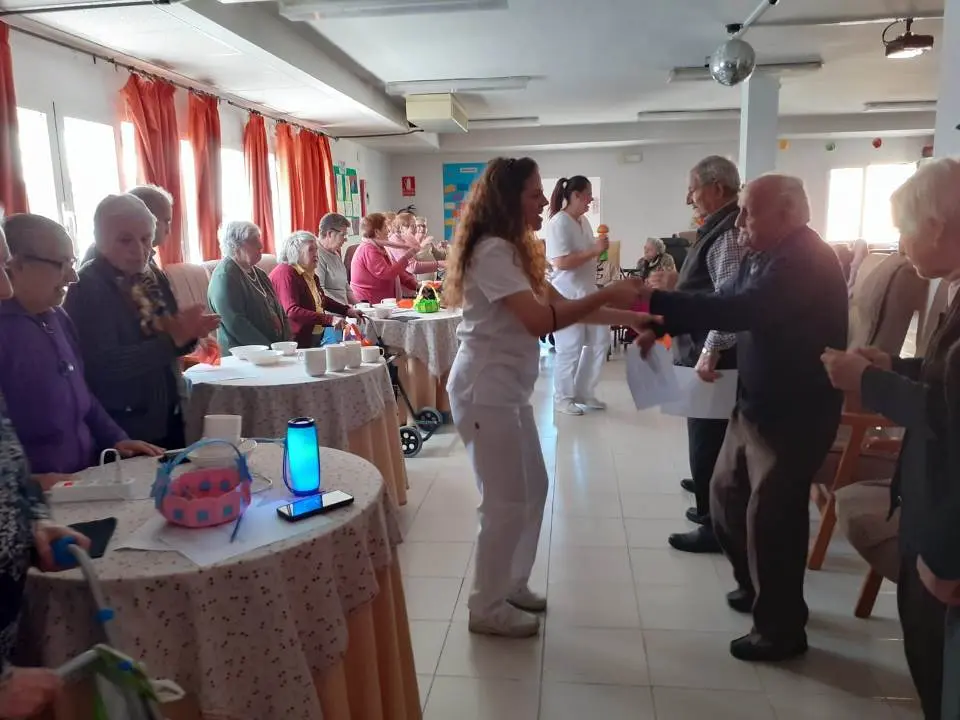 Mensavisi&oacute;n en RM Cabezuela del Valle (18)