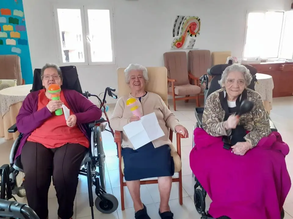 Mensavisi&oacute;n en RM Cabezuela del Valle (29)