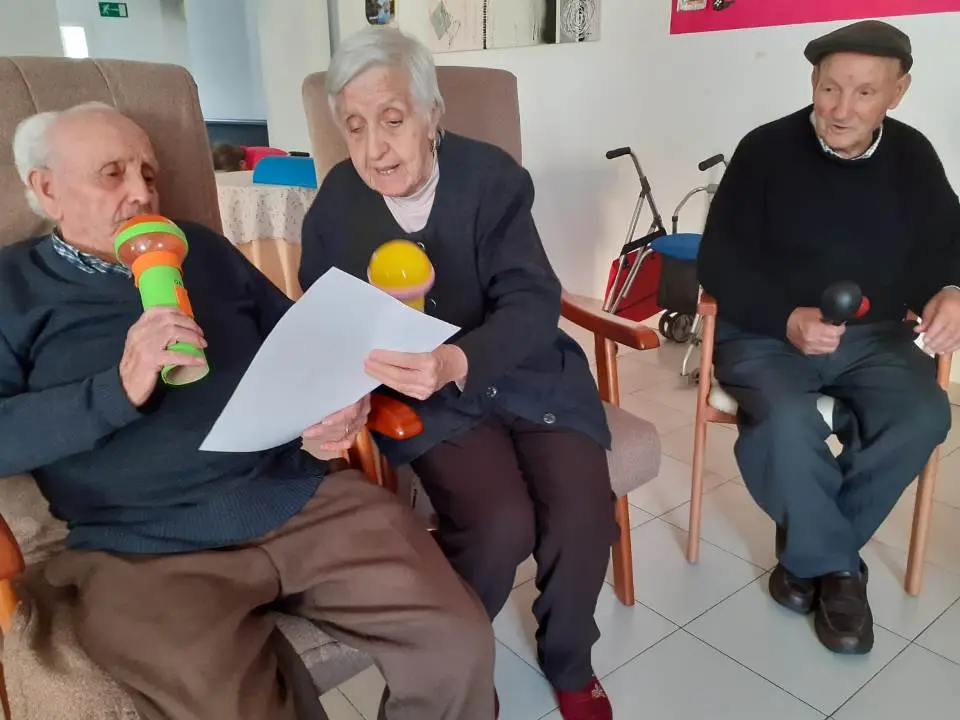Mensavisi&oacute;n en RM Cabezuela del Valle (30)
