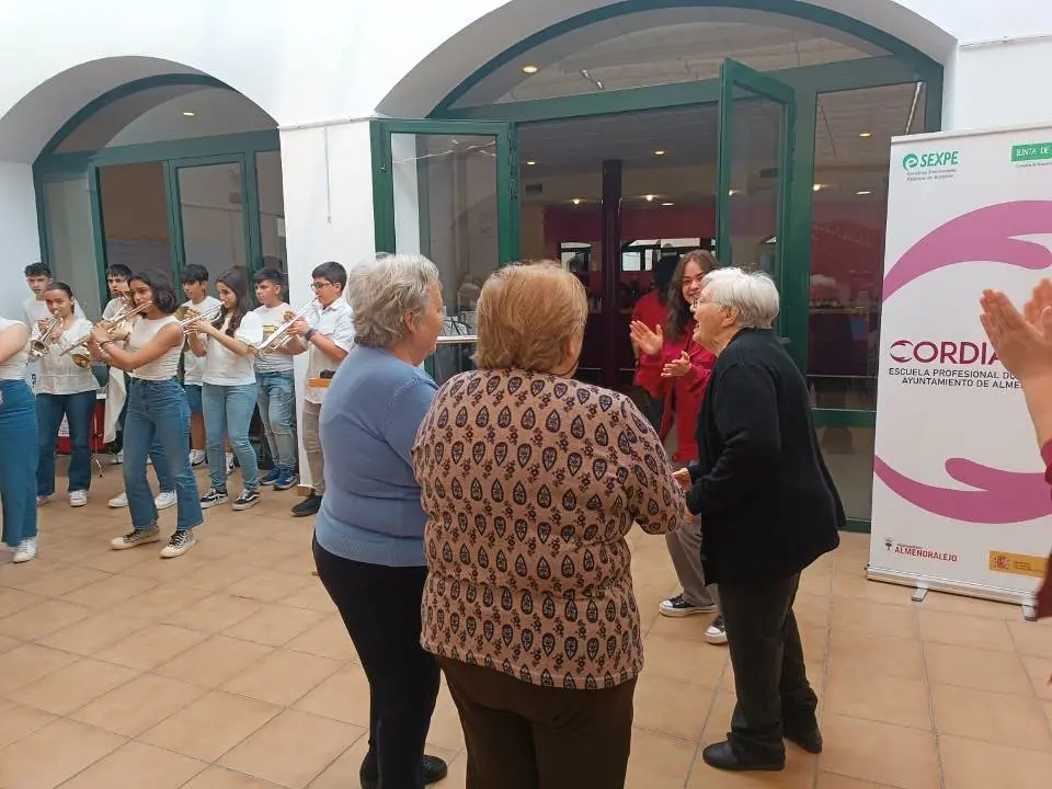 I Jornada de Convivencias CD Almendralejo (40)