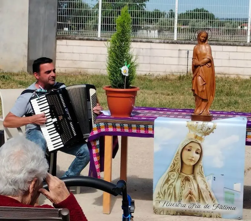 Fiestas patronales en RM Vegaviana (2)