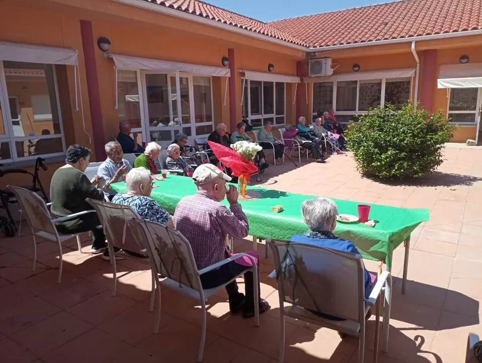 Romer&iacute;a Hern&aacute;n P&eacute;rez (15)