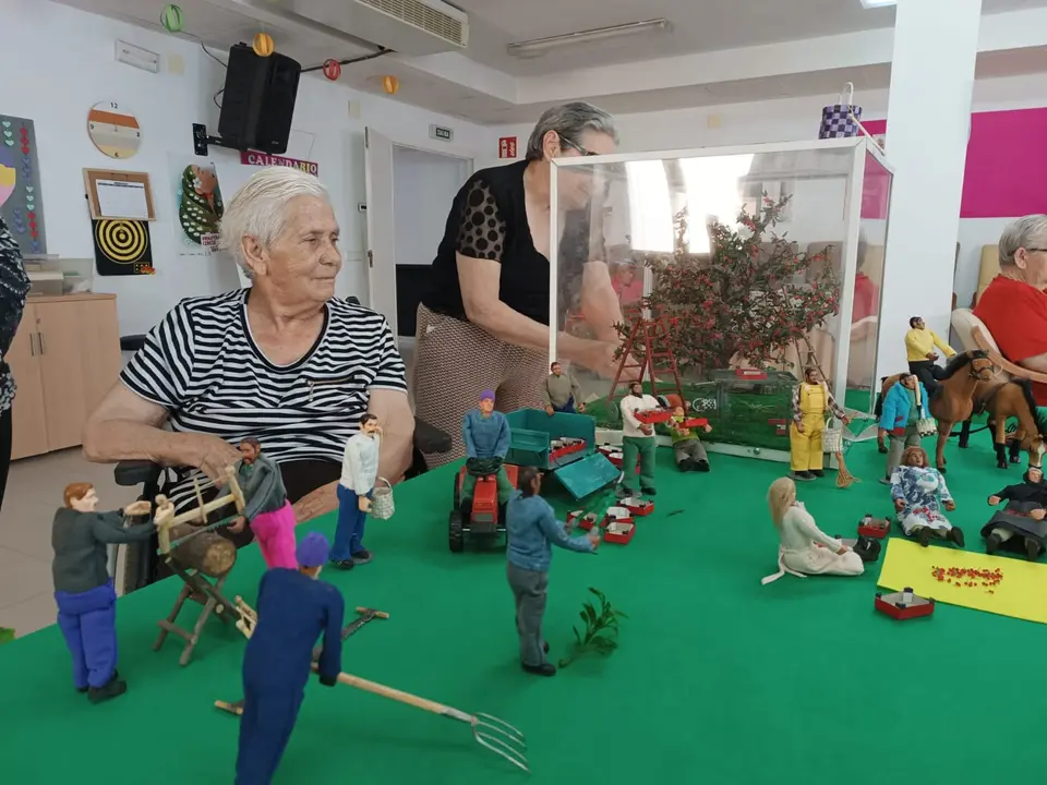 Taller reminiscencia en RM Cabezuela del Valle (1)