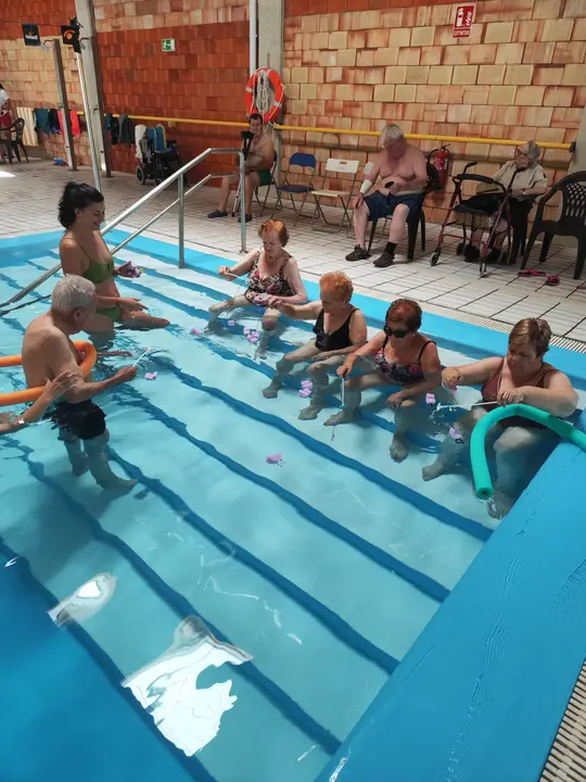 Dia de piscina en Montijo (8)