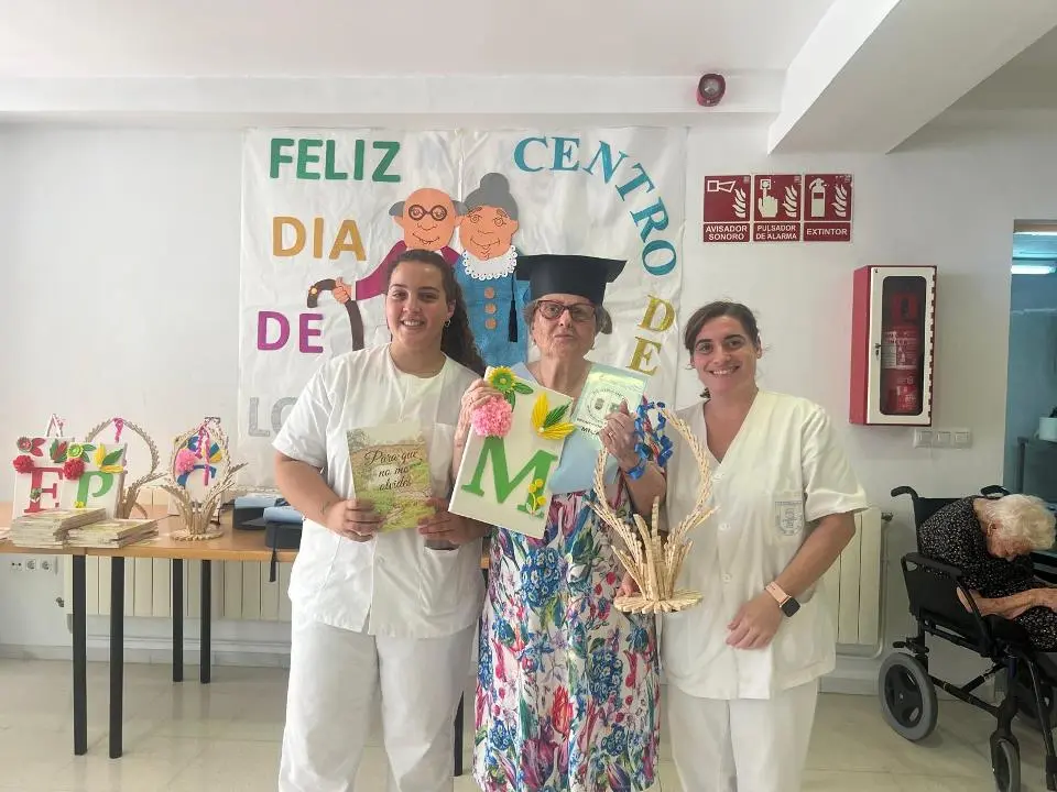 D&iacute;a de los Abuelos en CD Burguillos del Cerro (18)